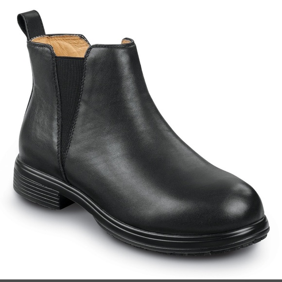 SR MAXWomen's Black Salem MaxTRAX® Soft Toe Chelsea Boot
